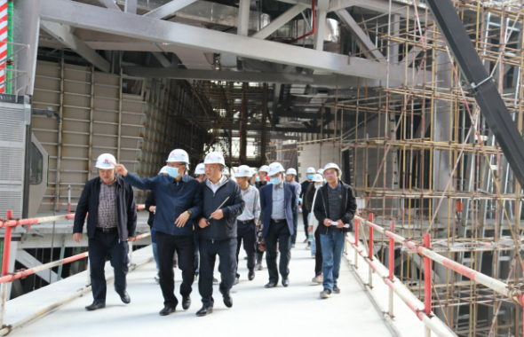 成都市副市長劉旭光現(xiàn)場辦公、推進成都自然博物館項目建設(shè)
