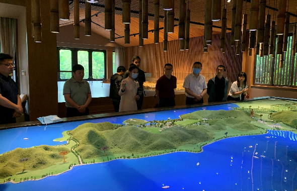 城投集團副總經理郭強帶隊調研拈花灣、烏鎮(zhèn)文旅項目