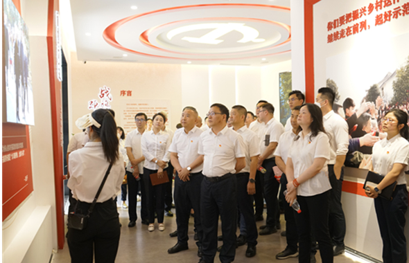 主題教育進行時｜凝聚奮進力量，成都城投集團開展主題教育實地學(xué)習(xí)